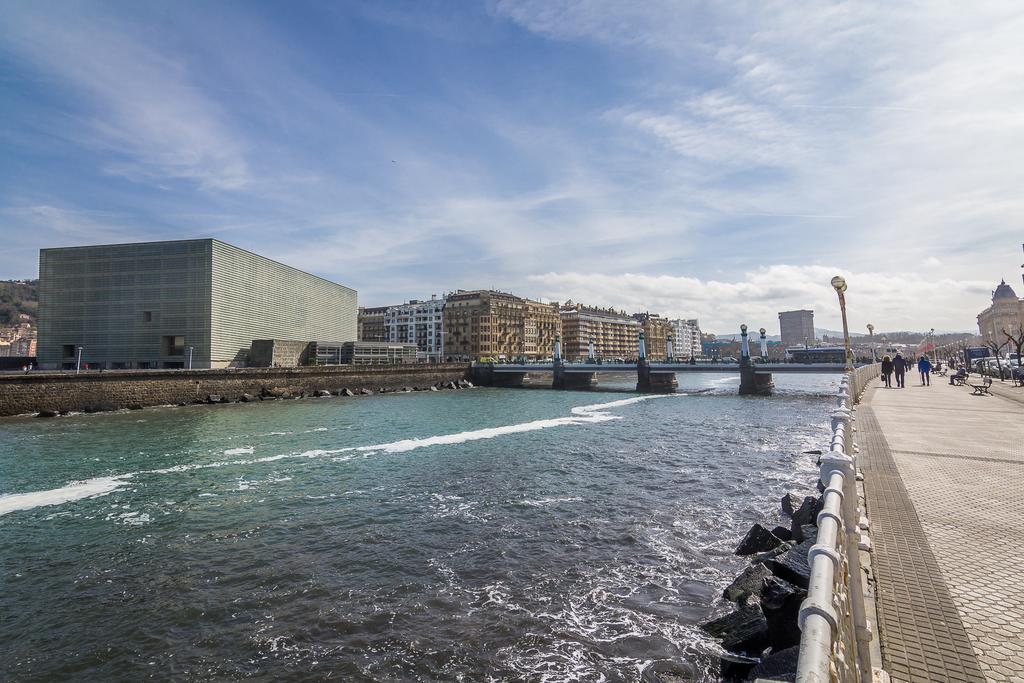 Apartamento Urumea San Sebastián Zewnętrze zdjęcie